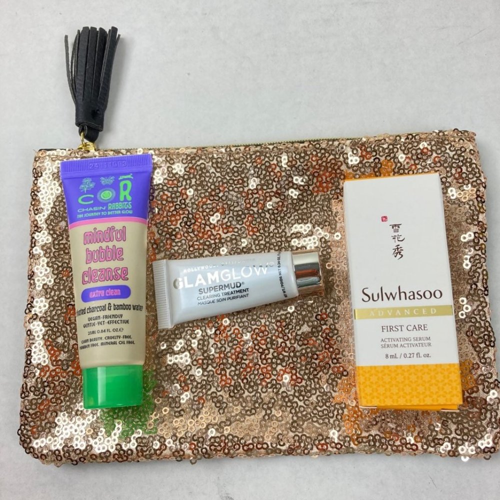 Ipsy Bag & Sulwhasoo, Chasin Rabbits, Glamglow Supermud 4 items New